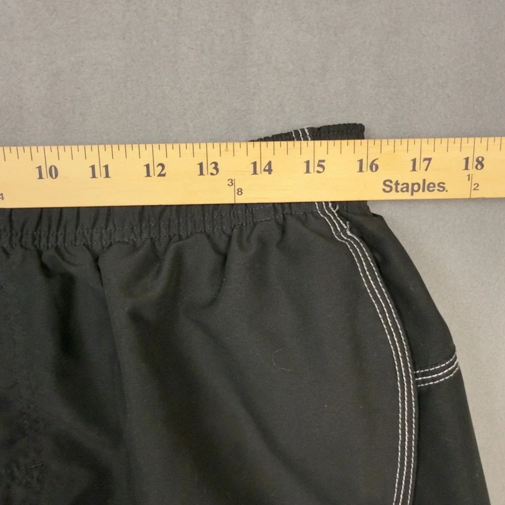 Nike Mens Swim Trunks Black Mesh Lined Cargo Pocket Shorts Large